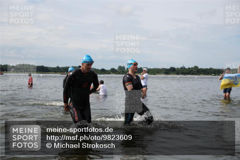 21.06.2026 - Viking Triathlon Michael Strokosch http://msf.ph/oto/9823609 21.06.2026 10:41:58 Schwimmen 44, 63, 86, 94, 134, 188, 193, 266, 279, 399, 438, 492, 516, 552 meine-sportfotos.de