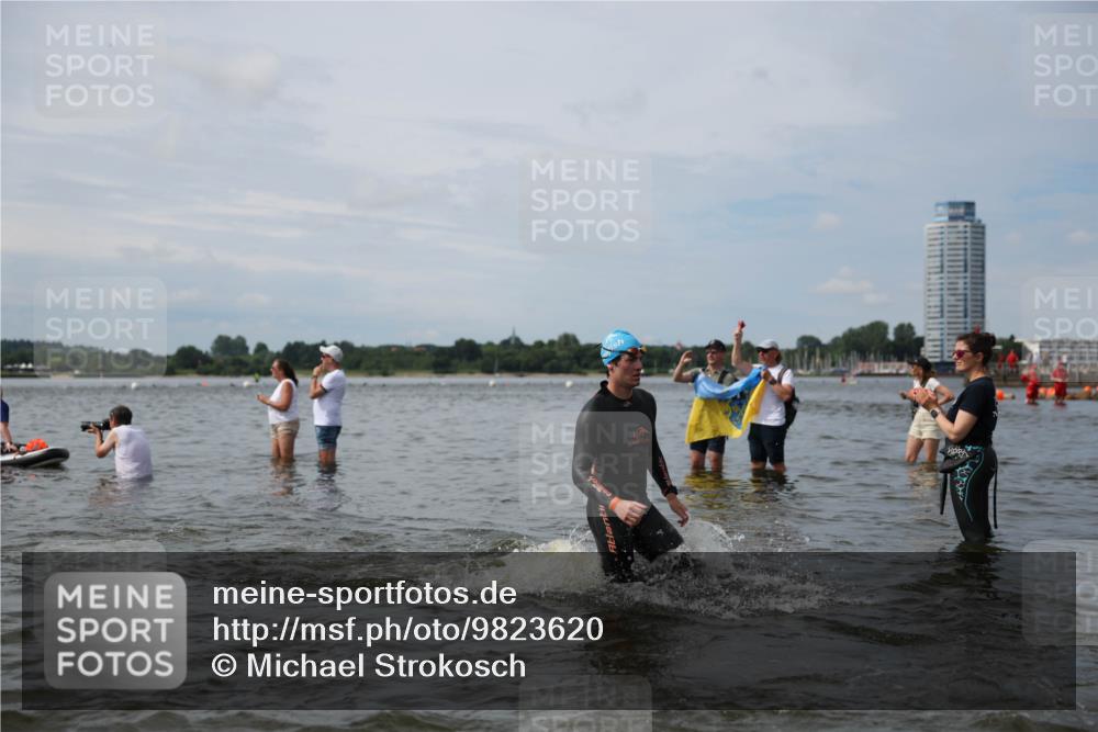 21.06.2026 - Viking Triathlon Michael Strokosch http://msf.ph/oto/9823620 21.06.2026 10:42:02 Schwimmen 44, 86, 94, 134, 188, 193, 266, 279, 399, 438, 492, 516 meine-sportfotos.de