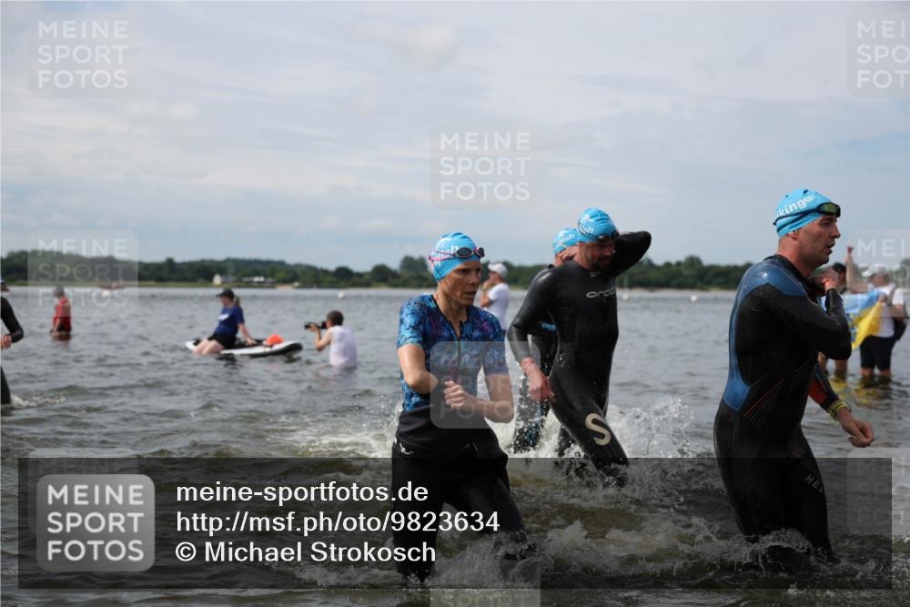 21.06.2026 - Viking Triathlon Michael Strokosch http://msf.ph/oto/9823634 21.06.2026 10:42:07 Schwimmen 72, 86, 94, 134, 188, 193, 266, 279, 296, 399, 438, 492, 516 meine-sportfotos.de