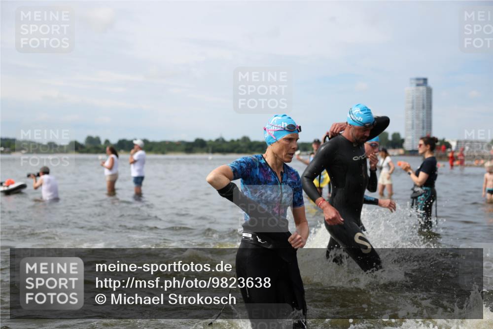 21.06.2026 - Viking Triathlon Michael Strokosch http://msf.ph/oto/9823638 21.06.2026 10:42:08 Schwimmen 45, 72, 86, 94, 134, 188, 193, 266, 279, 296, 399, 492, 516 meine-sportfotos.de