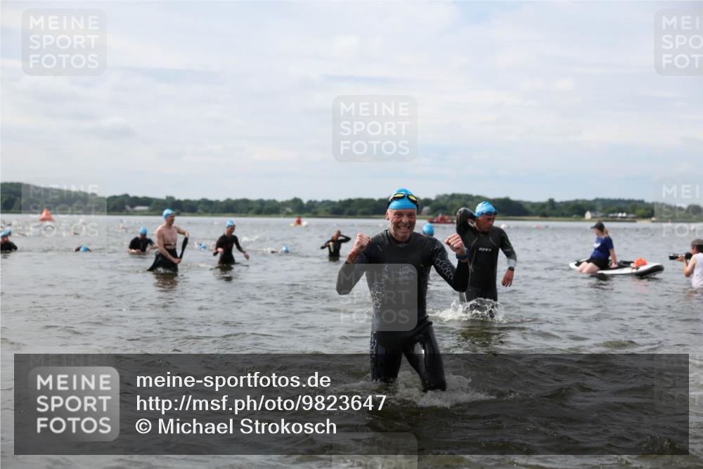 21.06.2026 - Viking Triathlon Michael Strokosch http://msf.ph/oto/9823647 21.06.2026 10:42:11 Schwimmen 45, 72, 86, 94, 188, 193, 266, 279, 296, 348, 393, 399, 492, 516 meine-sportfotos.de