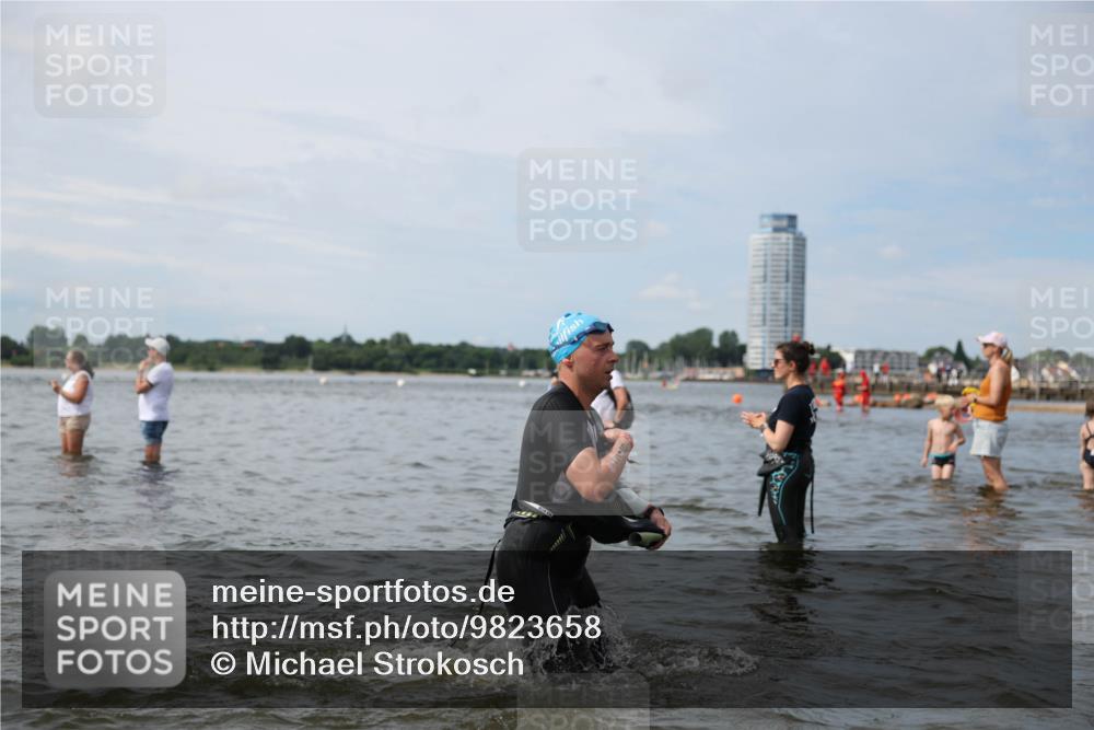 21.06.2026 - Viking Triathlon Michael Strokosch http://msf.ph/oto/9823658 21.06.2026 10:42:15 Schwimmen 45, 72, 188, 266, 279, 296, 348, 393, 399, 492, 516 meine-sportfotos.de