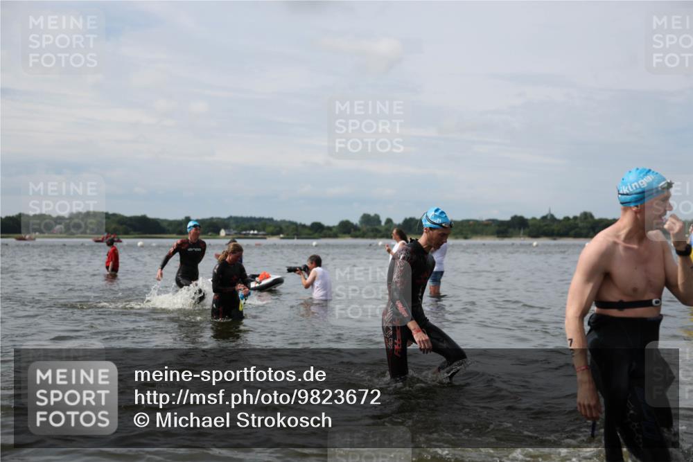 21.06.2026 - Viking Triathlon Michael Strokosch http://msf.ph/oto/9823672 21.06.2026 10:42:23 Schwimmen 41, 45, 72, 279, 296, 348, 384, 393, 436, 516 meine-sportfotos.de