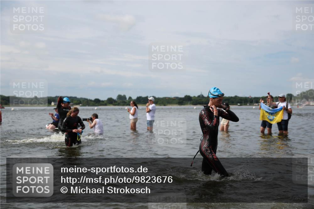 21.06.2026 - Viking Triathlon Michael Strokosch http://msf.ph/oto/9823676 21.06.2026 10:42:24 Schwimmen 41, 45, 72, 166, 296, 348, 384, 393, 436 meine-sportfotos.de