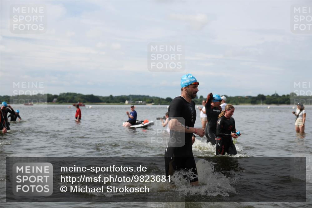 21.06.2026 - Viking Triathlon Michael Strokosch http://msf.ph/oto/9823681 21.06.2026 10:42:27 Schwimmen 41, 45, 72, 166, 175, 268, 296, 348, 384, 393, 436 meine-sportfotos.de