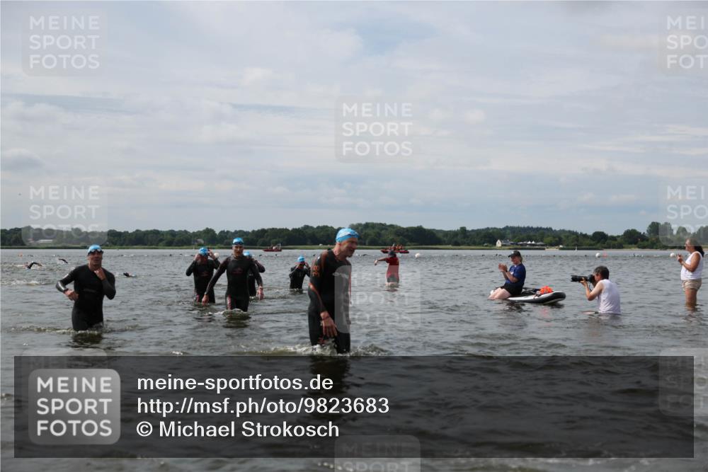 21.06.2026 - Viking Triathlon Michael Strokosch http://msf.ph/oto/9823683 21.06.2026 10:42:28 Schwimmen 41, 45, 72, 166, 175, 268, 296, 348, 384, 393, 436 meine-sportfotos.de