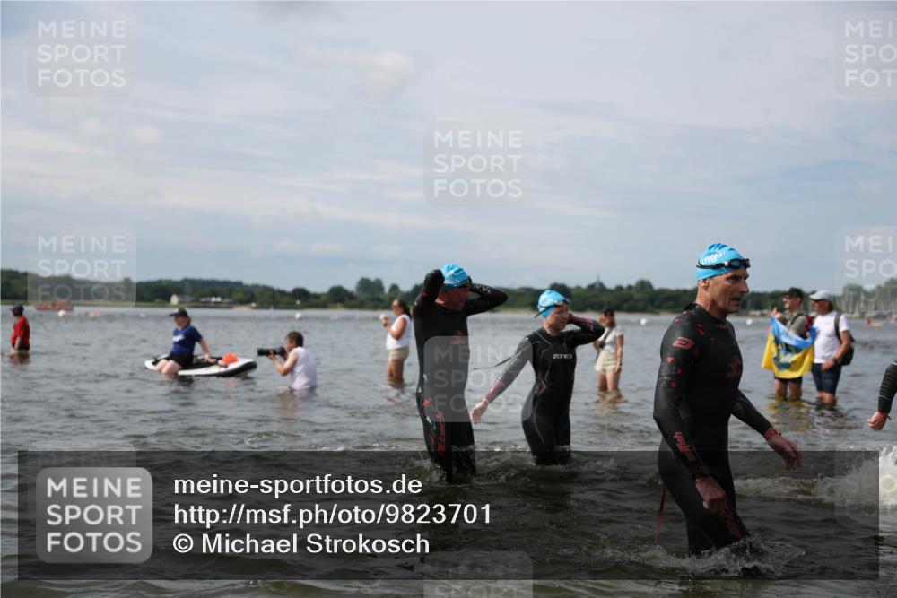 21.06.2026 - Viking Triathlon Michael Strokosch http://msf.ph/oto/9823701 21.06.2026 10:42:40 Schwimmen 41, 153, 166, 175, 177, 213, 225, 268, 384, 436, 479, 520 meine-sportfotos.de