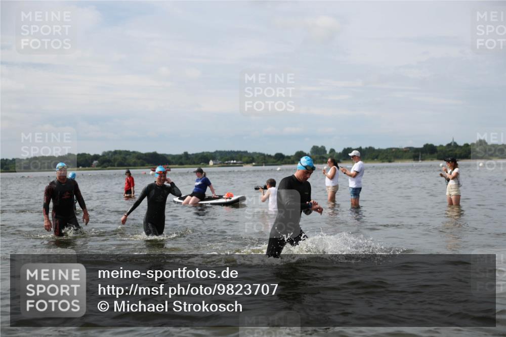 21.06.2026 - Viking Triathlon Michael Strokosch http://msf.ph/oto/9823707 21.06.2026 10:42:47 Schwimmen 41, 153, 166, 175, 177, 213, 225, 268, 286, 479, 520 meine-sportfotos.de