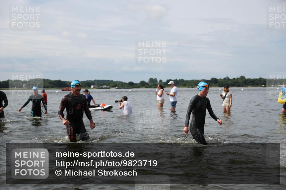 21.06.2026 - Viking Triathlon Michael Strokosch http://msf.ph/oto/9823719 21.06.2026 10:42:50 Schwimmen 88, 153, 175, 177, 213, 225, 268, 286, 479, 520 meine-sportfotos.de