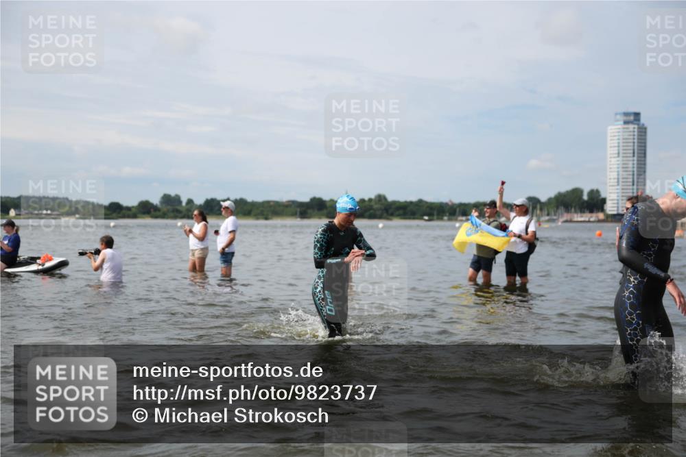 21.06.2026 - Viking Triathlon Michael Strokosch http://msf.ph/oto/9823737 21.06.2026 10:42:57 Schwimmen 88, 153, 177, 225, 251, 259, 286, 479, 482, 489, 505, 511, 520, 619 meine-sportfotos.de