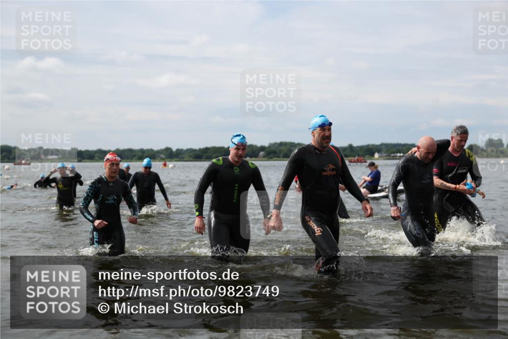 21.06.2026 - Viking Triathlon Michael Strokosch http://msf.ph/oto/9823749 21.06.2026 10:43:06 Schwimmen 69, 88, 251, 259, 286, 287, 473, 482, 489, 505, 511, 528, 533, 619, 645 meine-sportfotos.de