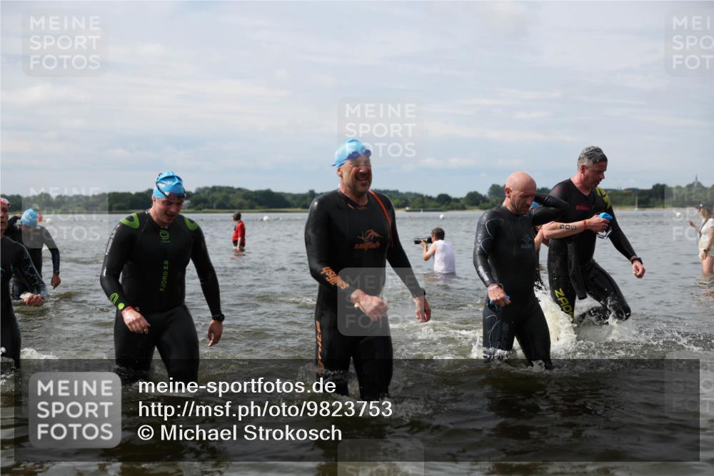 21.06.2026 - Viking Triathlon Michael Strokosch http://msf.ph/oto/9823753 21.06.2026 10:43:07 Schwimmen 69, 88, 251, 259, 286, 287, 473, 482, 489, 505, 511, 528, 533, 619, 645 meine-sportfotos.de