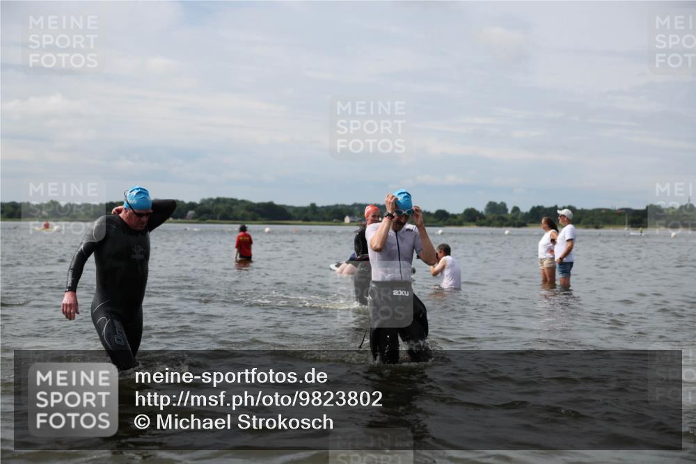 21.06.2026 - Viking Triathlon Michael Strokosch http://msf.ph/oto/9823802 21.06.2026 10:43:35 Schwimmen 93, 163, 220, 230, 231, 234, 248, 351, 459, 470, 521, 614, 618, 663 meine-sportfotos.de