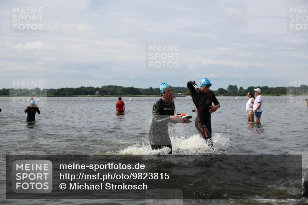 21.06.2026 - Viking Triathlon Michael Strokosch http://msf.ph/oto/9823815 21.06.2026 10:43:43 Schwimmen 163, 208, 220, 230, 231, 234, 247, 248, 351, 444, 464, 550, 614, 663 meine-sportfotos.de