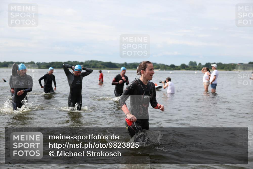 21.06.2026 - Viking Triathlon Michael Strokosch http://msf.ph/oto/9823825 21.06.2026 10:43:49 Schwimmen 139, 163, 208, 220, 230, 231, 247, 248, 318, 444, 464, 550, 614 meine-sportfotos.de