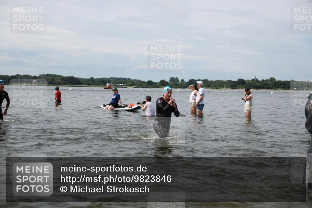 21.06.2026 - Viking Triathlon Michael Strokosch http://msf.ph/oto/9823846 21.06.2026 10:43:58 Schwimmen 22, 139, 208, 220, 247, 318, 444, 464, 550, 614, 617, 632, 641 meine-sportfotos.de