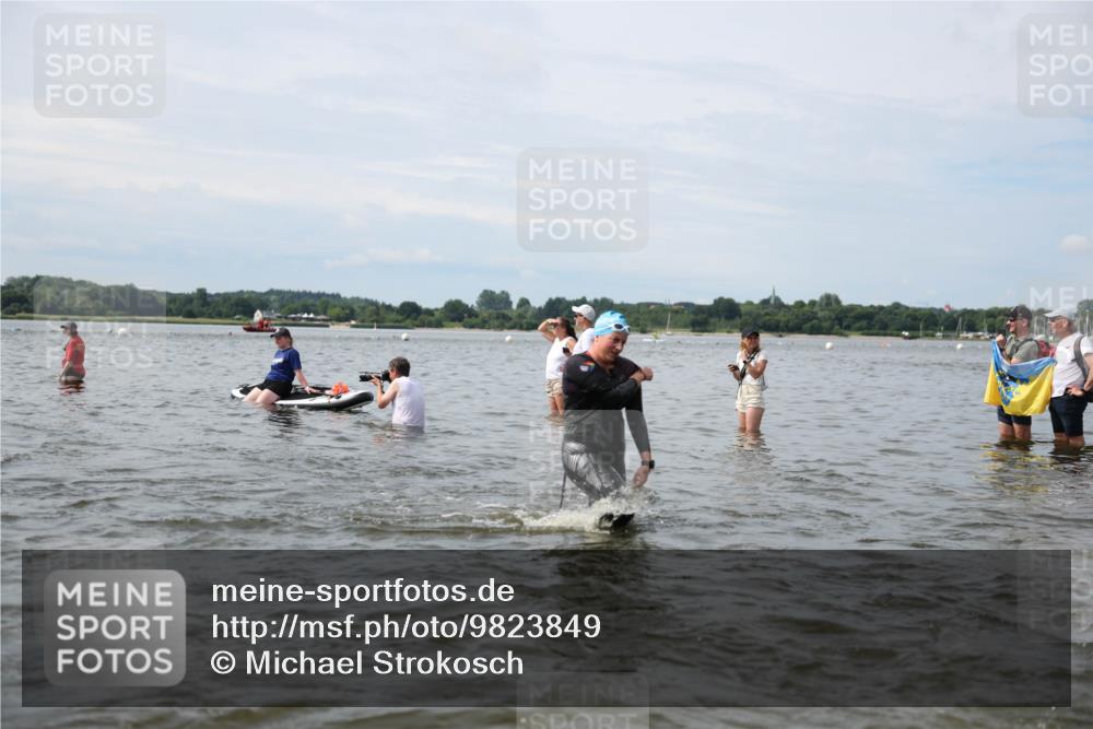 21.06.2026 - Viking Triathlon Michael Strokosch http://msf.ph/oto/9823849 21.06.2026 10:43:59 Schwimmen 22, 139, 208, 220, 247, 318, 444, 464, 550, 617, 632, 641 meine-sportfotos.de