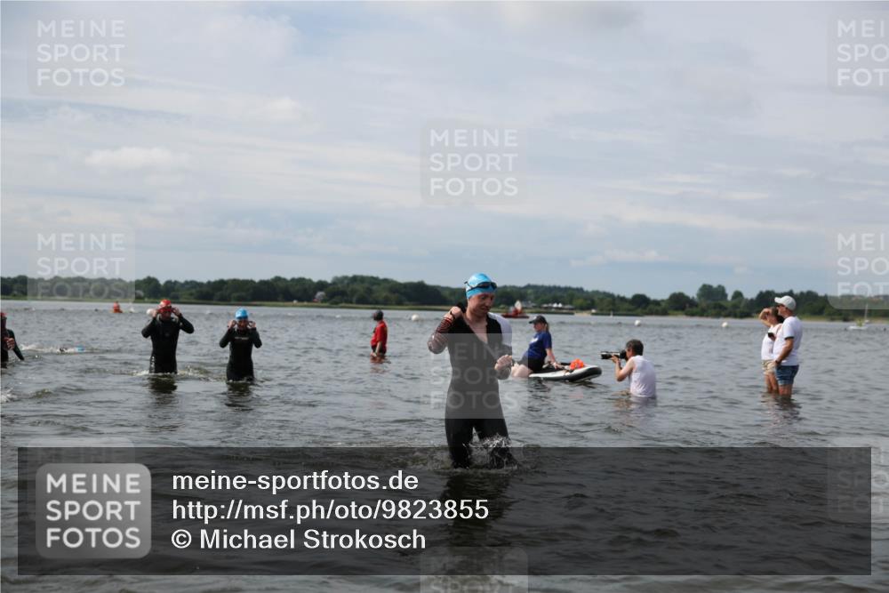 21.06.2026 - Viking Triathlon Michael Strokosch http://msf.ph/oto/9823855 21.06.2026 10:44:01 Schwimmen 22, 139, 208, 247, 318, 444, 464, 550, 602, 617, 632, 641 meine-sportfotos.de