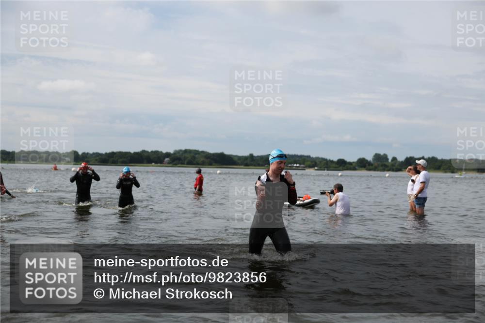 21.06.2026 - Viking Triathlon Michael Strokosch http://msf.ph/oto/9823856 21.06.2026 10:44:02 Schwimmen 22, 139, 208, 247, 318, 423, 444, 464, 550, 602, 617, 632, 641 meine-sportfotos.de