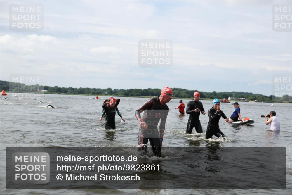 21.06.2026 - Viking Triathlon Michael Strokosch http://msf.ph/oto/9823861 21.06.2026 10:44:07 Schwimmen 22, 139, 208, 318, 423, 602, 617, 632, 641 meine-sportfotos.de