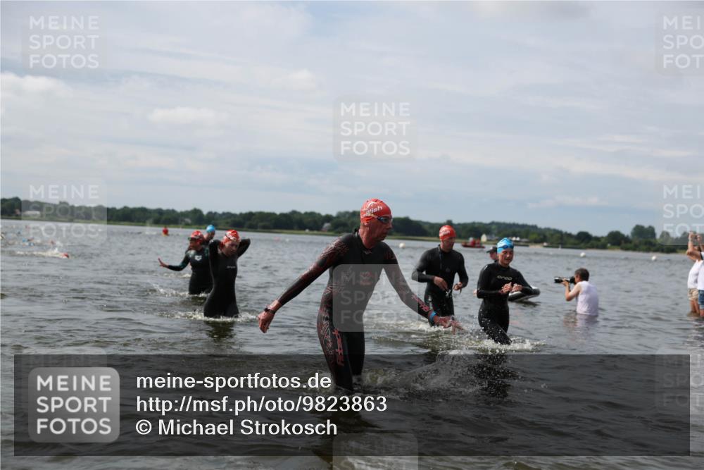 21.06.2026 - Viking Triathlon Michael Strokosch http://msf.ph/oto/9823863 21.06.2026 10:44:07 Schwimmen 22, 139, 208, 318, 423, 602, 617, 632, 641 meine-sportfotos.de
