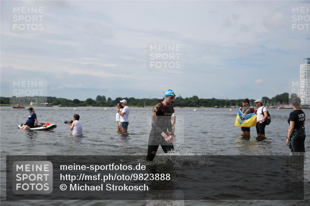 21.06.2026 - Viking Triathlon Michael Strokosch http://msf.ph/oto/9823888 21.06.2026 10:44:19 Schwimmen 22, 423, 601, 602, 617, 632, 641 meine-sportfotos.de