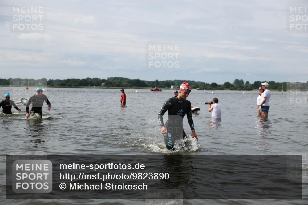 21.06.2026 - Viking Triathlon Michael Strokosch http://msf.ph/oto/9823890 21.06.2026 10:44:28 Schwimmen 531, 590, 601 meine-sportfotos.de