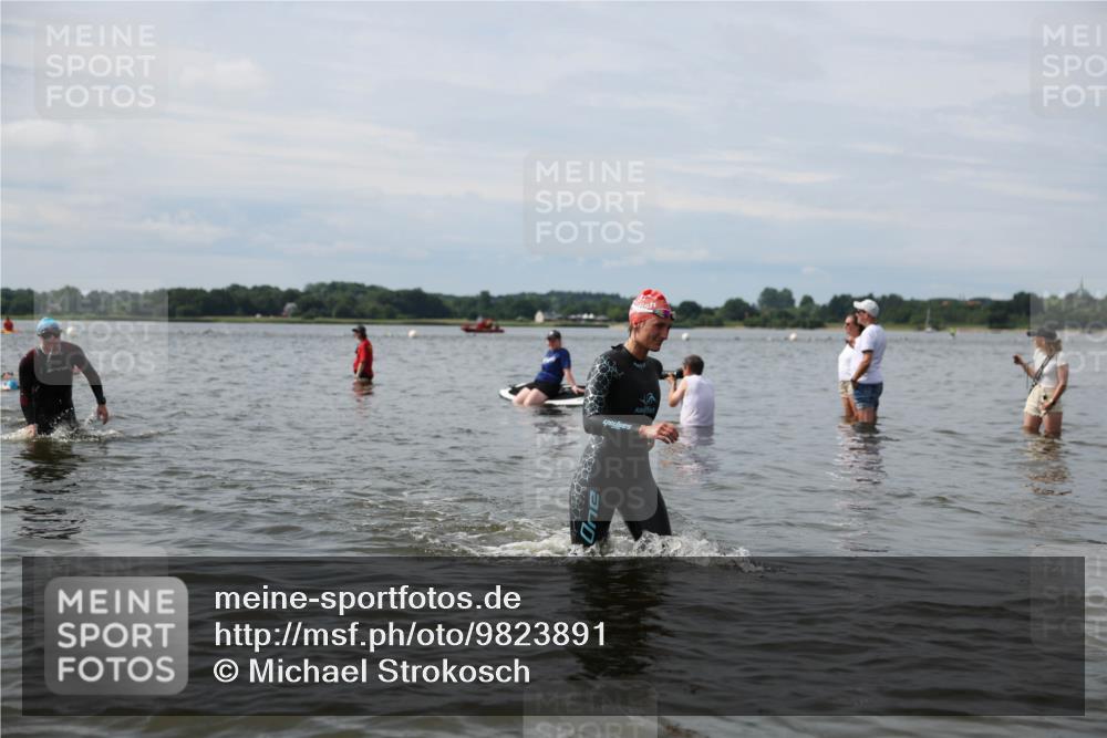 21.06.2026 - Viking Triathlon Michael Strokosch http://msf.ph/oto/9823891 21.06.2026 10:44:28 Schwimmen 531, 590, 601 meine-sportfotos.de