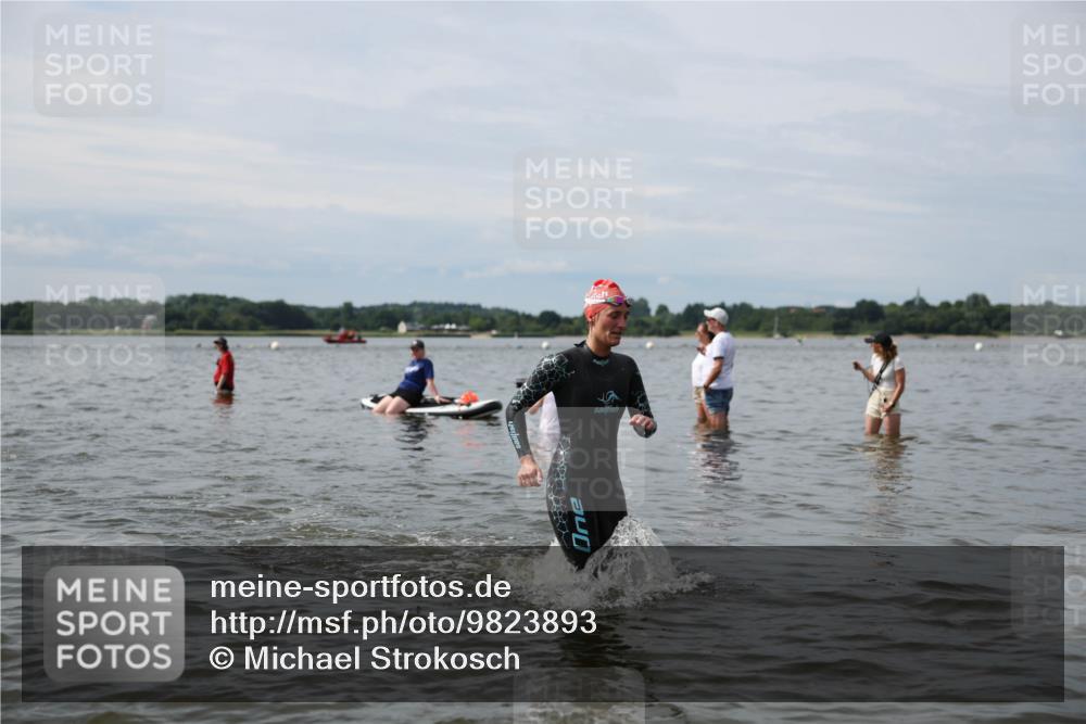 21.06.2026 - Viking Triathlon Michael Strokosch http://msf.ph/oto/9823893 21.06.2026 10:44:29 Schwimmen 531, 590, 601 meine-sportfotos.de
