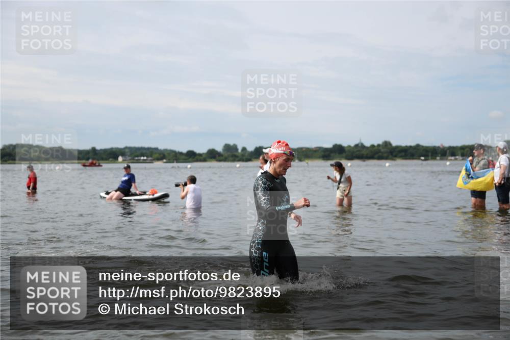 21.06.2026 - Viking Triathlon Michael Strokosch http://msf.ph/oto/9823895 21.06.2026 10:44:29 Schwimmen 531, 590, 601 meine-sportfotos.de