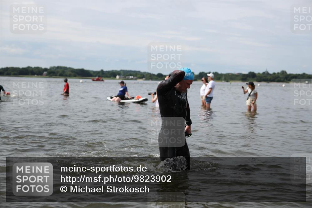 21.06.2026 - Viking Triathlon Michael Strokosch http://msf.ph/oto/9823902 21.06.2026 10:44:35 Schwimmen 350, 377, 531, 590, 601 meine-sportfotos.de