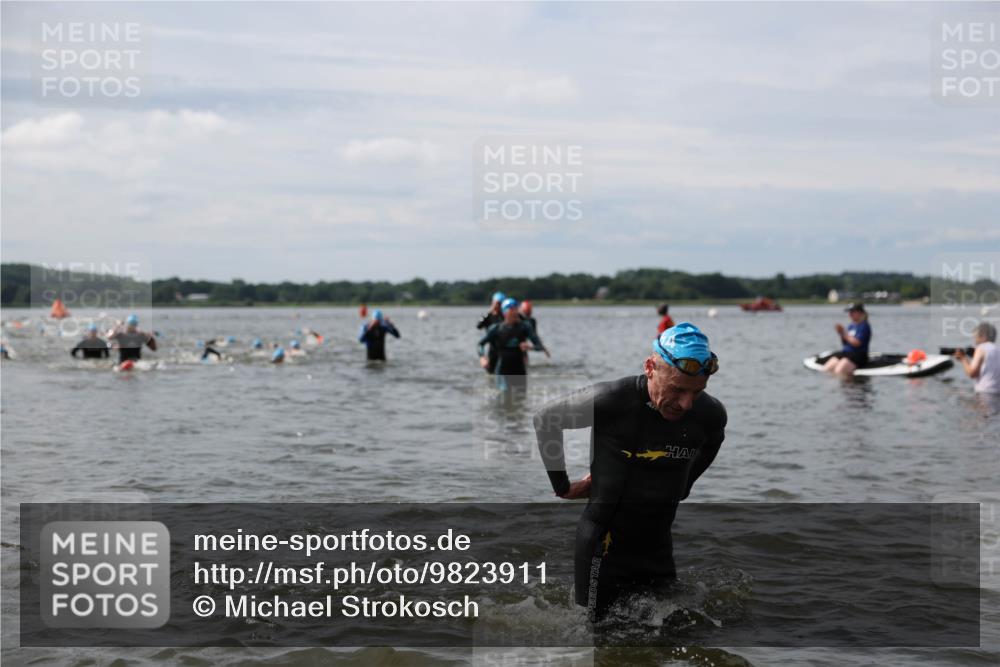 21.06.2026 - Viking Triathlon Michael Strokosch http://msf.ph/oto/9823911 21.06.2026 10:44:39 Schwimmen 276, 350, 377, 531, 590, 658 meine-sportfotos.de