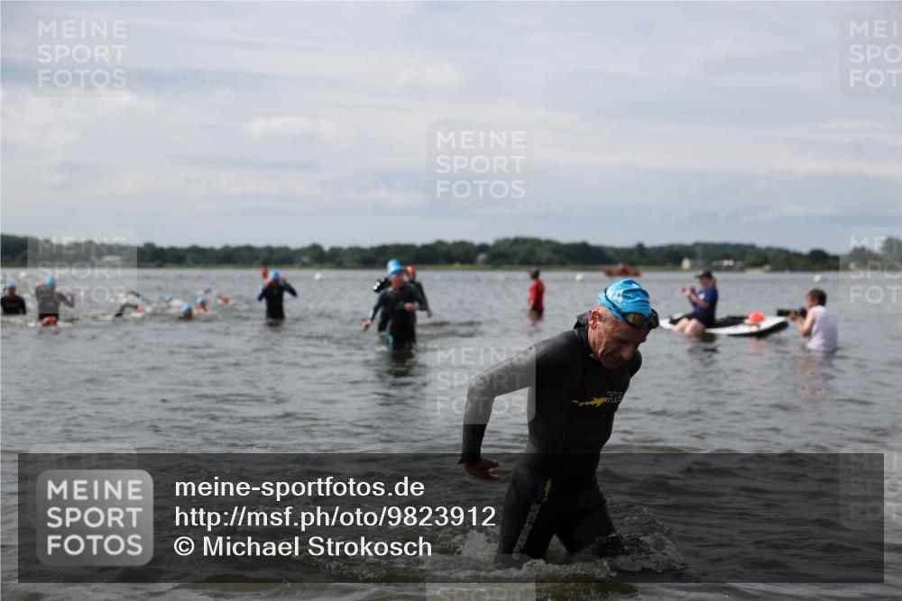 21.06.2026 - Viking Triathlon Michael Strokosch http://msf.ph/oto/9823912 21.06.2026 10:44:39 Schwimmen 276, 350, 377, 531, 590, 658 meine-sportfotos.de