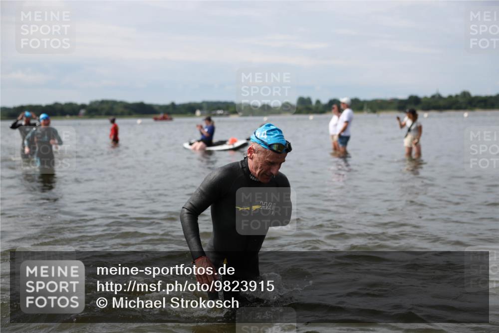 21.06.2026 - Viking Triathlon Michael Strokosch http://msf.ph/oto/9823915 21.06.2026 10:44:40 Schwimmen 33, 276, 350, 377, 531, 590, 658 meine-sportfotos.de