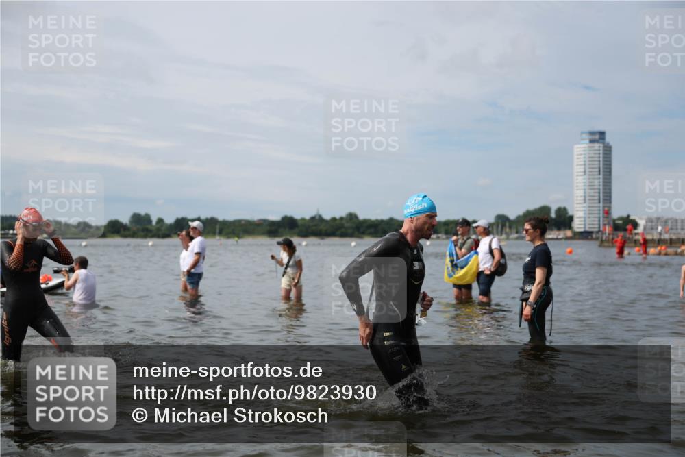 21.06.2026 - Viking Triathlon Michael Strokosch http://msf.ph/oto/9823930 21.06.2026 10:44:51 Schwimmen 33, 36, 276, 308, 310, 329, 345, 350, 369, 377, 415, 445, 577, 658, 668 meine-sportfotos.de