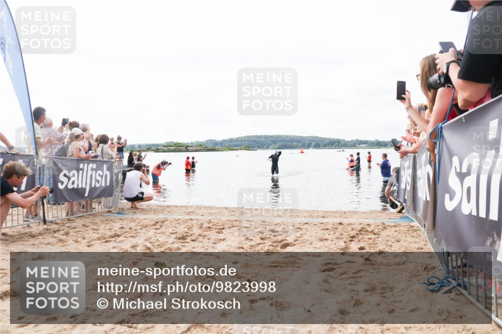 21.06.2026 - Viking Triathlon Michael Strokosch http://msf.ph/oto/9823998 21.06.2026 10:24:27 Schwimmen 517 meine-sportfotos.de
