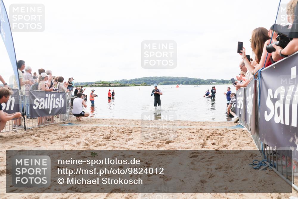 21.06.2026 - Viking Triathlon Michael Strokosch http://msf.ph/oto/9824012 21.06.2026 10:24:32 Schwimmen 517 meine-sportfotos.de