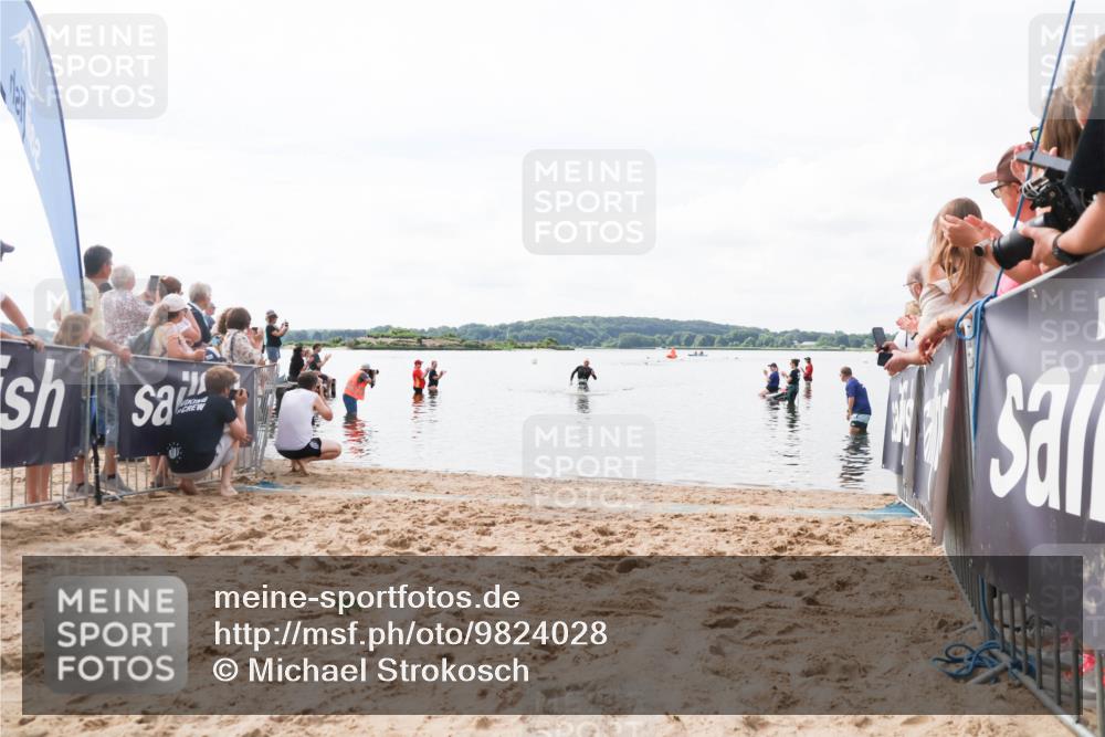 21.06.2026 - Viking Triathlon Michael Strokosch http://msf.ph/oto/9824028 21.06.2026 10:24:48 Schwimmen 9 meine-sportfotos.de