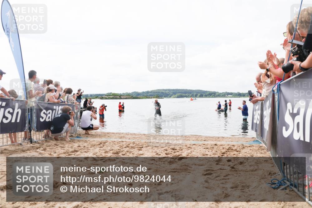 21.06.2026 - Viking Triathlon Michael Strokosch http://msf.ph/oto/9824044 21.06.2026 10:24:53 Schwimmen 9 meine-sportfotos.de