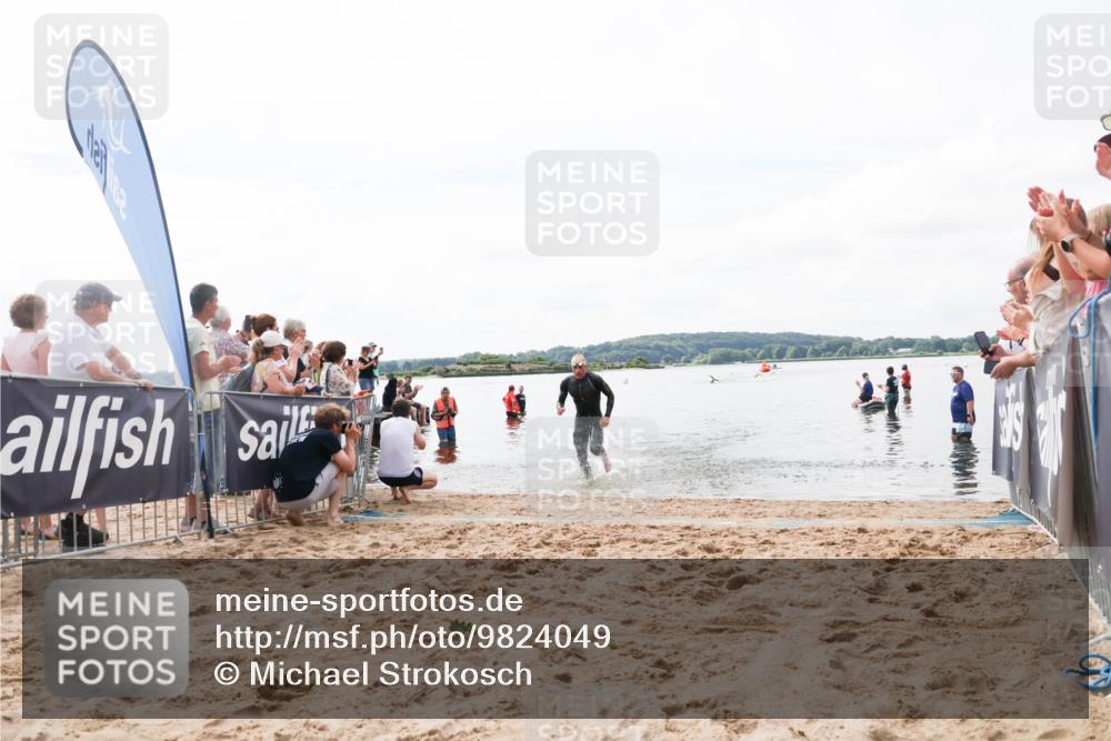 21.06.2026 - Viking Triathlon Michael Strokosch http://msf.ph/oto/9824049 21.06.2026 10:24:55 Schwimmen 9 meine-sportfotos.de