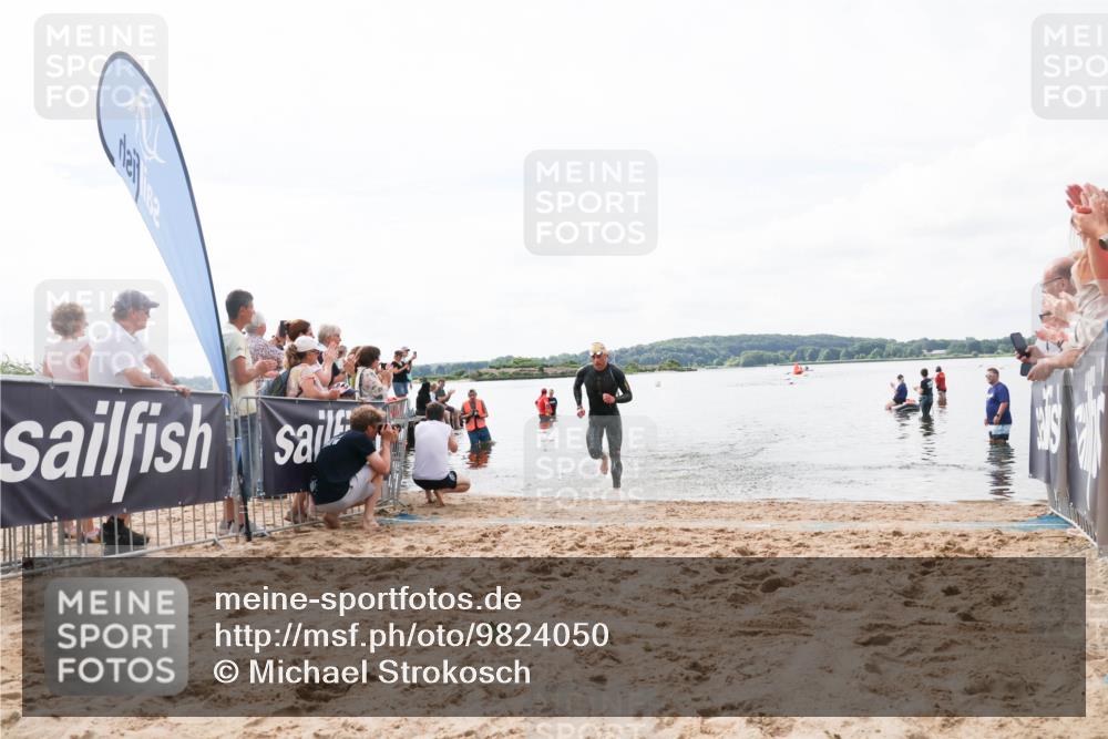 21.06.2026 - Viking Triathlon Michael Strokosch http://msf.ph/oto/9824050 21.06.2026 10:24:55 Schwimmen 9 meine-sportfotos.de