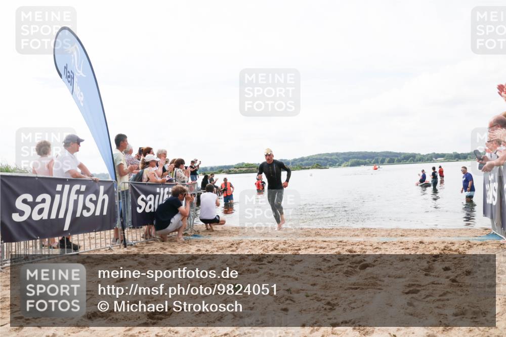 21.06.2026 - Viking Triathlon Michael Strokosch http://msf.ph/oto/9824051 21.06.2026 10:24:55 Schwimmen 9 meine-sportfotos.de