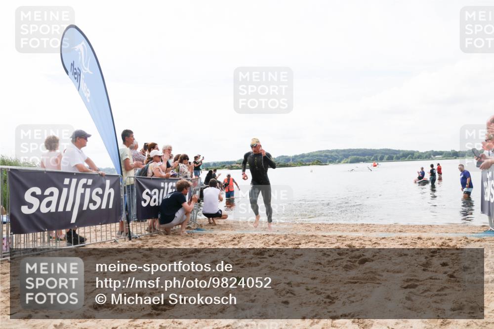 21.06.2026 - Viking Triathlon Michael Strokosch http://msf.ph/oto/9824052 21.06.2026 10:24:56 Schwimmen 9 meine-sportfotos.de