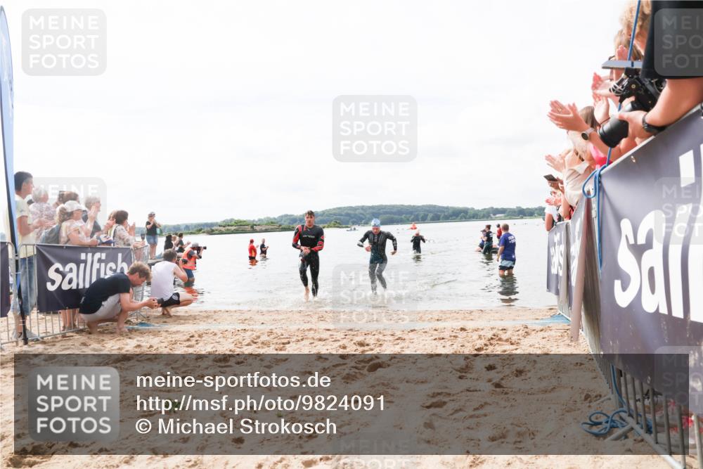 21.06.2026 - Viking Triathlon Michael Strokosch http://msf.ph/oto/9824091 21.06.2026 10:25:34 Schwimmen 1, 189 meine-sportfotos.de