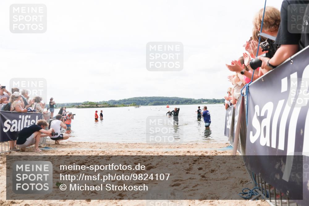 21.06.2026 - Viking Triathlon Michael Strokosch http://msf.ph/oto/9824107 21.06.2026 10:25:40 Schwimmen 1, 4, 10, 189 meine-sportfotos.de
