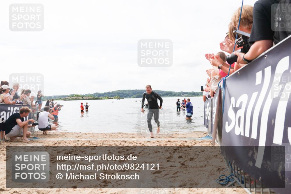 21.06.2026 - Viking Triathlon Michael Strokosch http://msf.ph/oto/9824121 21.06.2026 10:25:44 Schwimmen 4, 10 meine-sportfotos.de