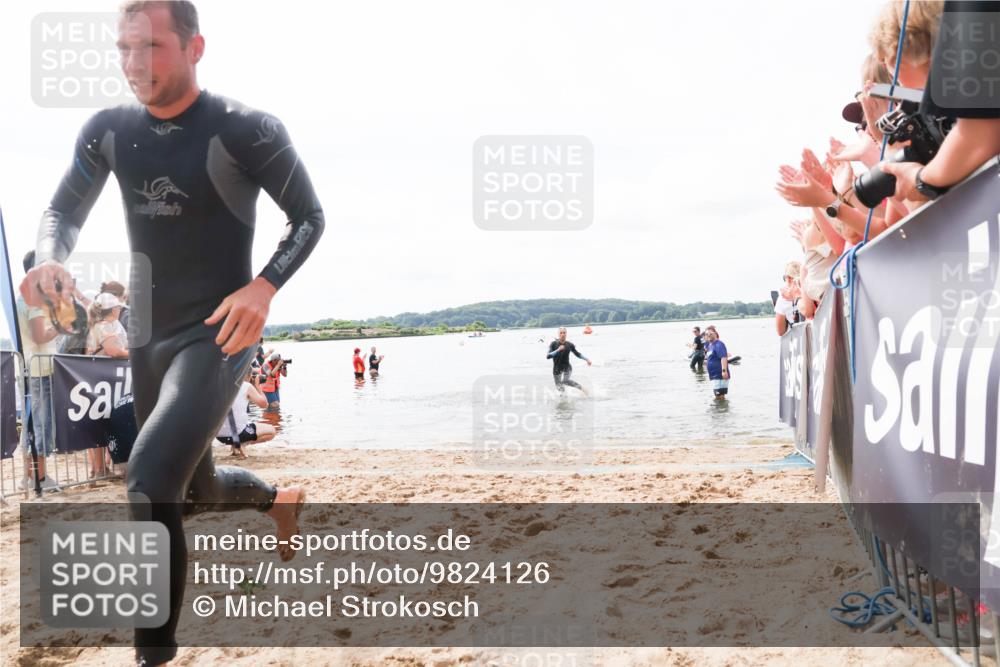 21.06.2026 - Viking Triathlon Michael Strokosch http://msf.ph/oto/9824126 21.06.2026 10:25:46 Schwimmen 4, 10 meine-sportfotos.de