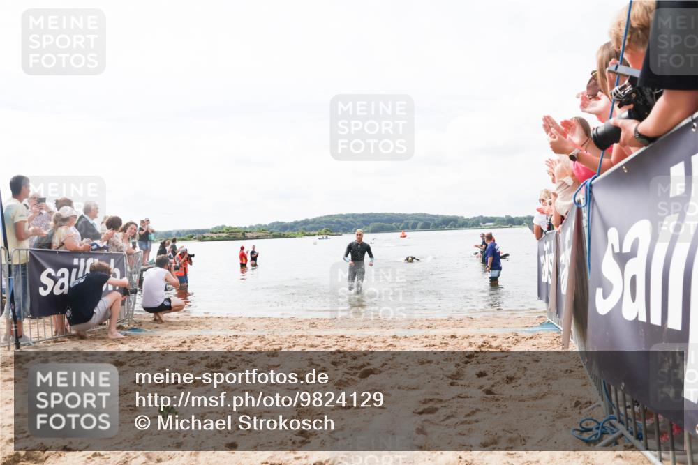 21.06.2026 - Viking Triathlon Michael Strokosch http://msf.ph/oto/9824129 21.06.2026 10:25:47 Schwimmen 4, 10 meine-sportfotos.de