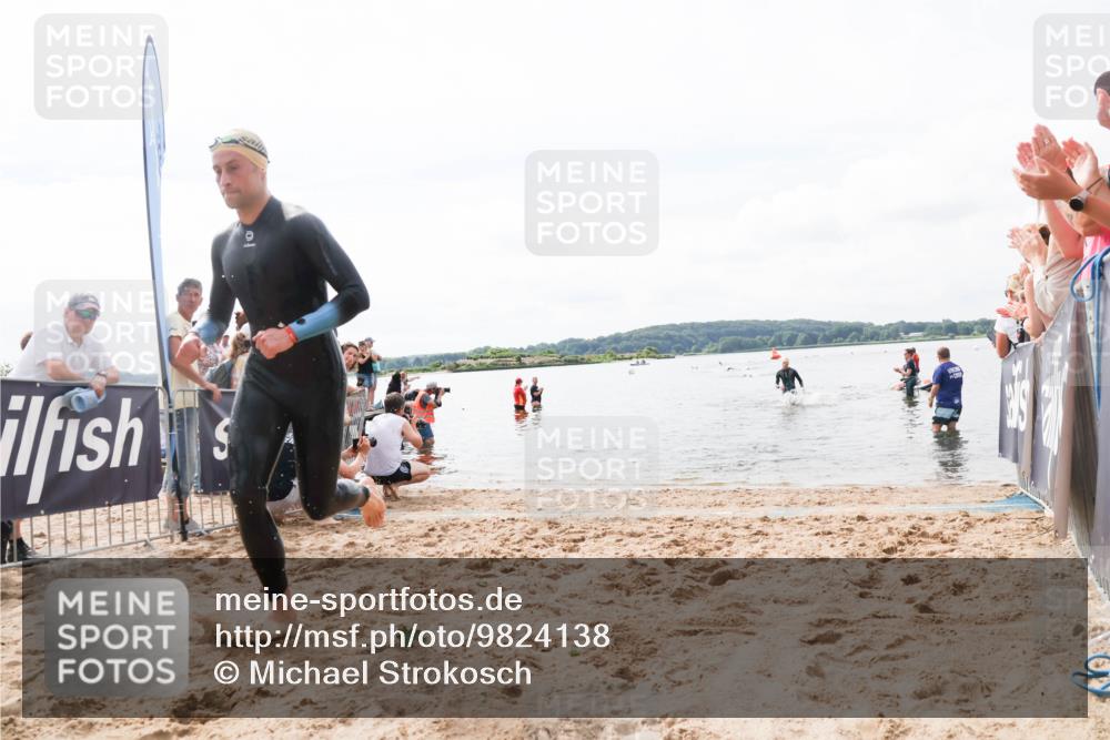 21.06.2026 - Viking Triathlon Michael Strokosch http://msf.ph/oto/9824138 21.06.2026 10:25:50 Schwimmen 4, 8, 10 meine-sportfotos.de