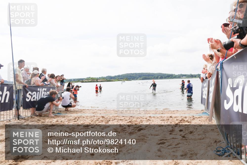21.06.2026 - Viking Triathlon Michael Strokosch http://msf.ph/oto/9824140 21.06.2026 10:25:51 Schwimmen 8, 10 meine-sportfotos.de
